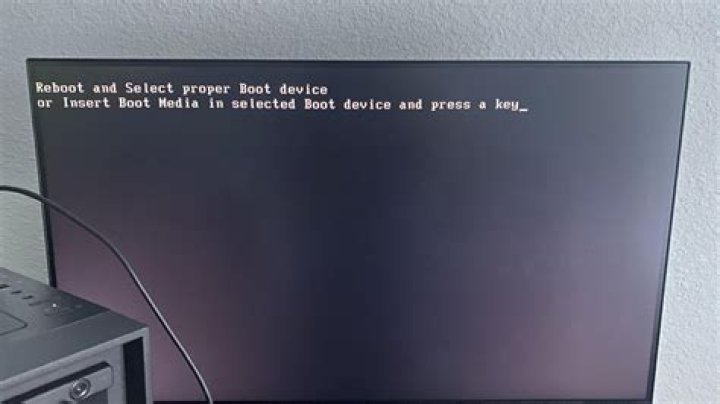 How do I get my Asus laptop to boot from CD?